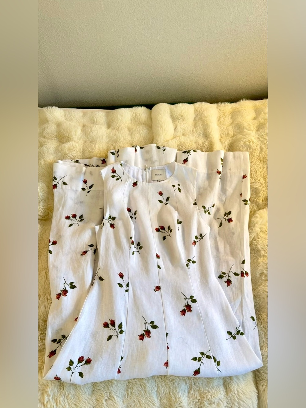 Reformation Cecilia Linen Dress floating rose, New without tags, never worn. - Picture 9 of 16